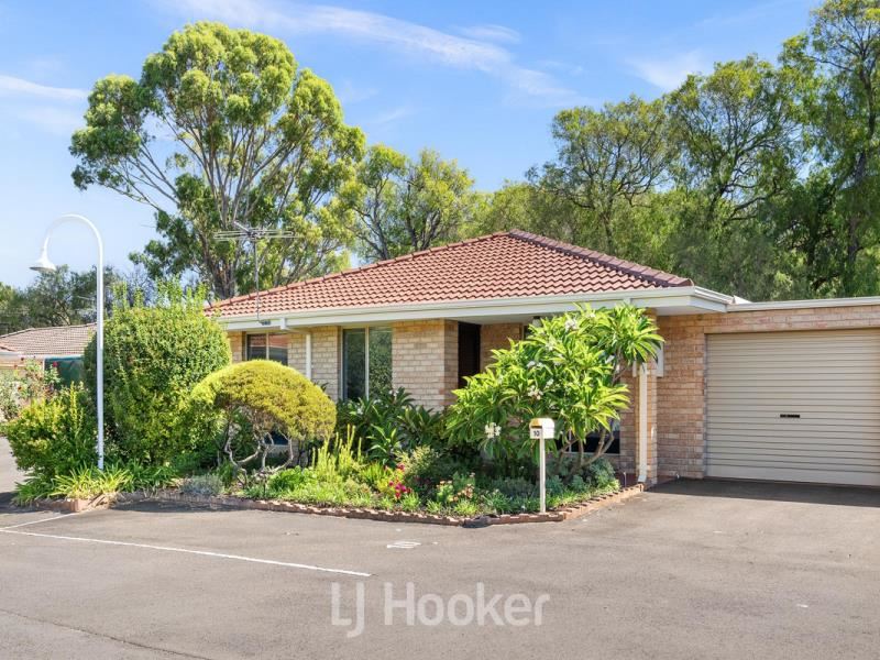 10/33 Davies Way, Broadwater
