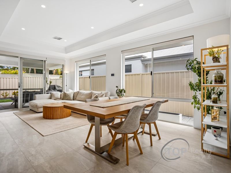 93 Bungaree Road, Wilson WA 6107