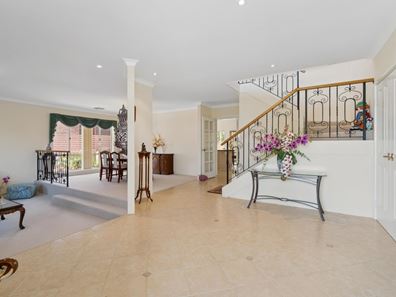 53 Bramwell Road, Noranda WA 6062