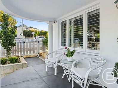 1 Mcpherson Street, Menora WA 6050