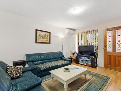 6/7 Waterway Court, Churchlands WA 6018