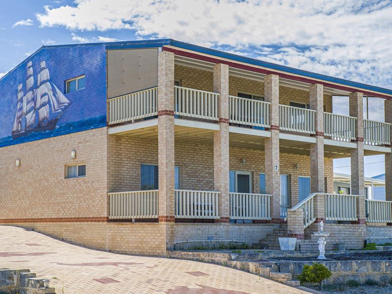 7 Hinchcliffe Road, Lancelin WA 6044