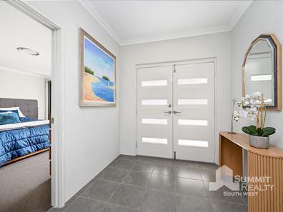 8 Biesiot Street, Carey Park WA 6230