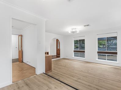 17 Donald  Square, Bayswater WA 6053