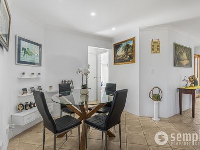 14 Sciano Avenue, Success WA 6164