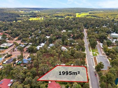 18 Brooks Road, Roleystone WA 6111