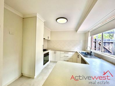 1/26 Crowtherton Street, Bluff Point WA 6530