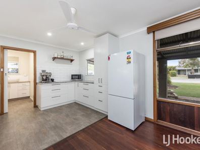 5 Cabarita Way, North Yunderup WA 6208