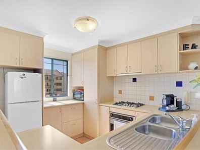 88/167 Grand Boulevard, Joondalup WA 6027