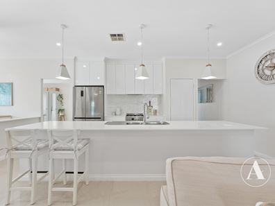 14 Princeton Circuit, Aubin Grove WA 6164
