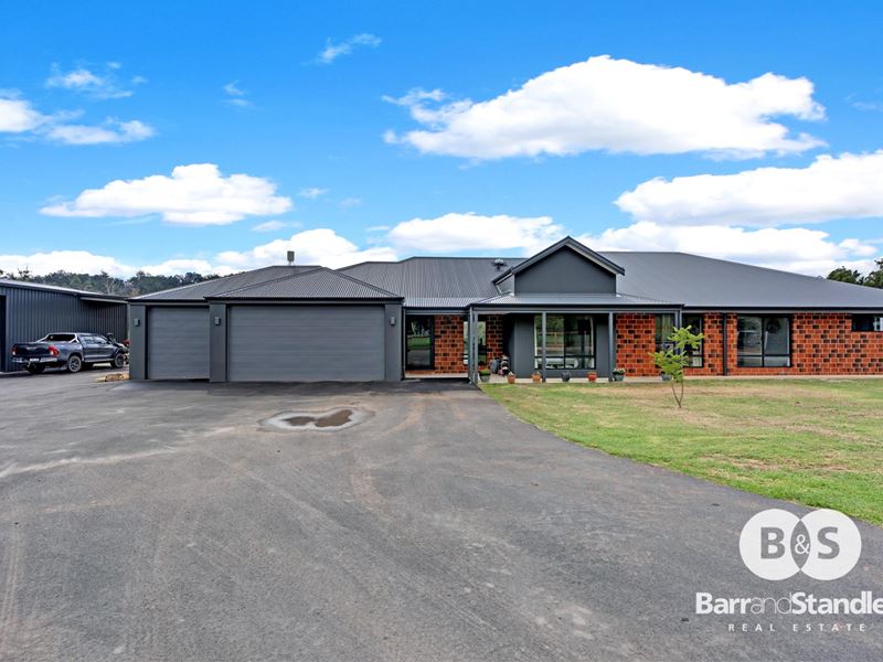 13 Yabberup Road, Yabberup