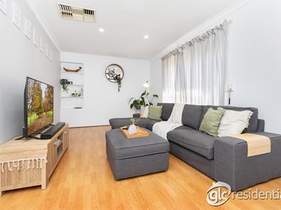 4 Mollerin Place, South Lake WA 6164