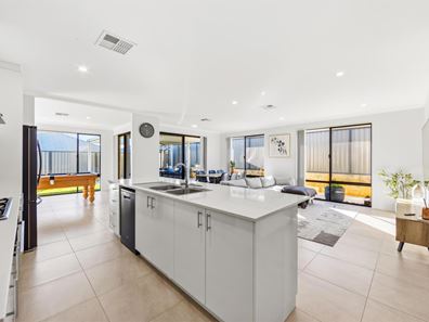 6 Calibre Vista, Byford WA 6122