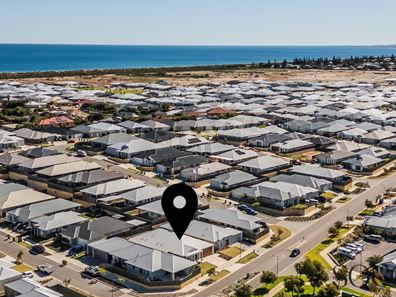 9 Huntington Street, Madora Bay WA 6210