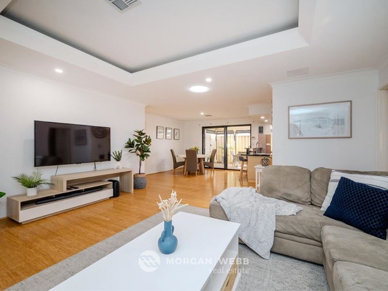 13 Venice Entrance, Iluka WA 6028