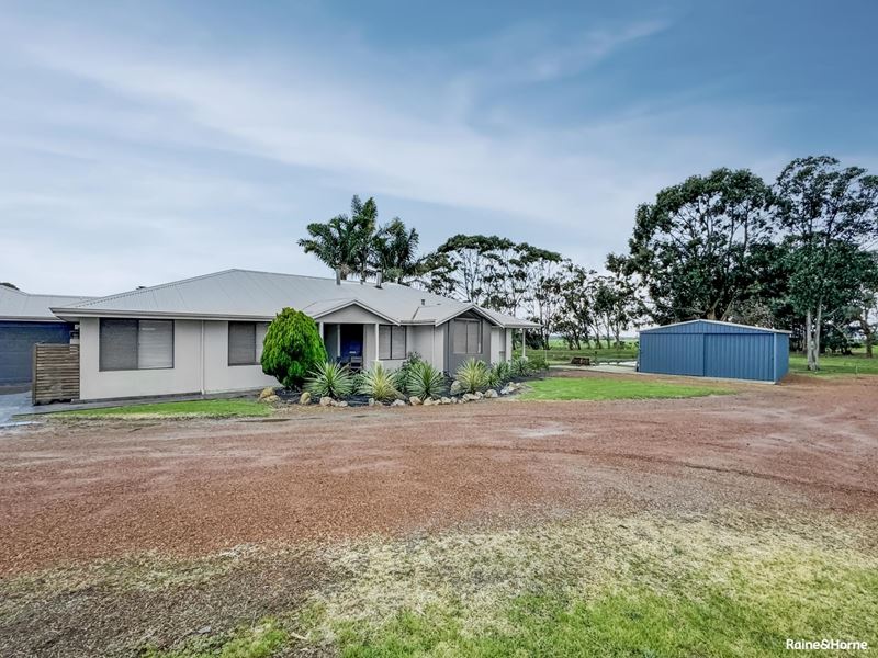 18 Hartman Road, Kronkup