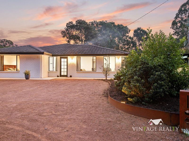 6 Walton Crescent, Mundijong