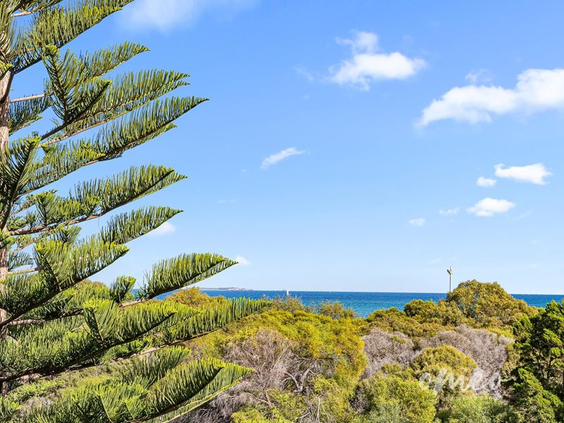 7/52 Rollinson Road, North Coogee WA 6163
