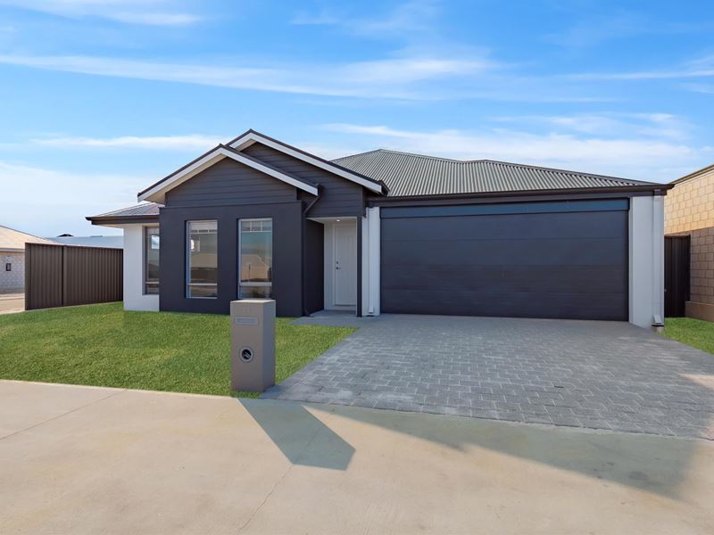 74 Marginella Boulevard, Jindalee