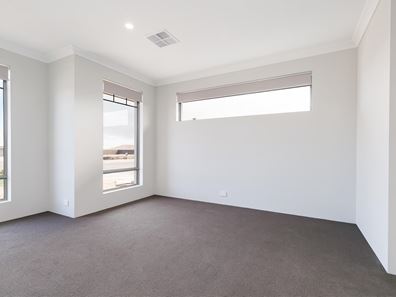 74 Marginella Boulevard, Jindalee WA 6036
