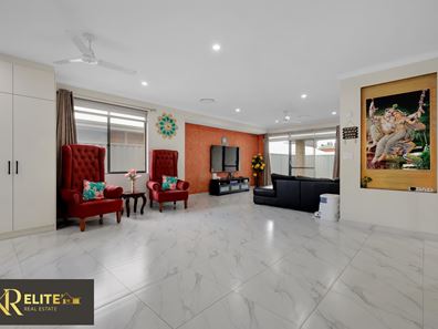 6 Estela Avenue, Piara Waters WA 6112