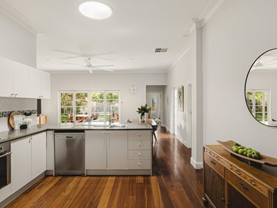 84 Toowong Street, Bayswater WA 6053