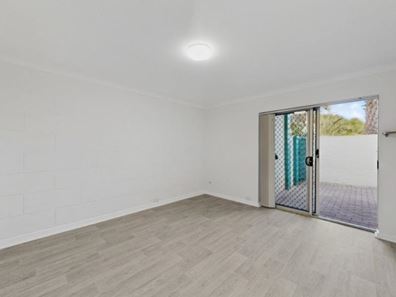1/274 West Coast Highway, Scarborough WA 6019