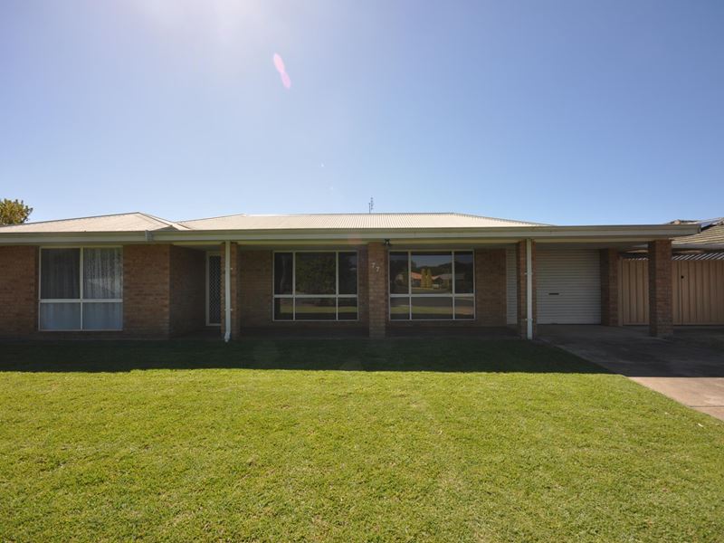 77 Hadfield Avenue, West Busselton WA 6280