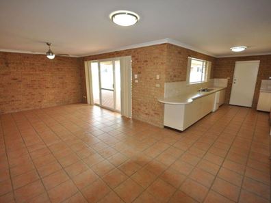 77 Hadfield Avenue, West Busselton WA 6280