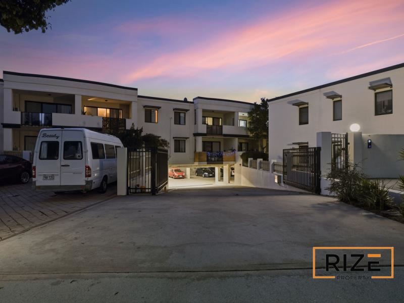 8/5 Eastleigh Loop, Currambine