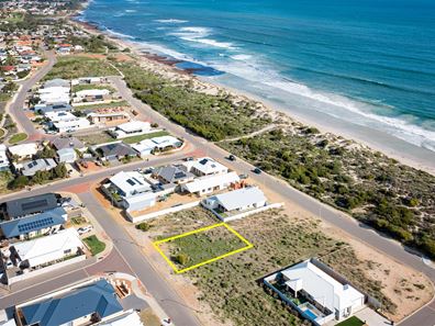 7 Bridge Street, Sunset Beach WA 6530