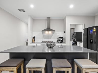 32 Elegant Road, Banksia Grove WA 6031