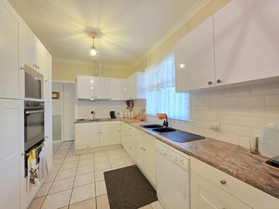6 Lukis Place, Carnarvon WA 6701