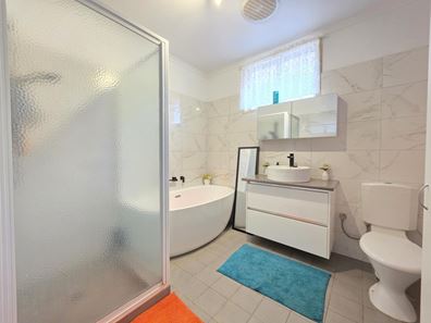6 Lukis Place, Carnarvon WA 6701