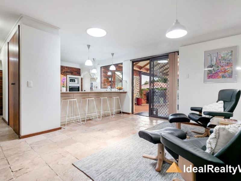 72 The Escarpment, Willetton WA 6155