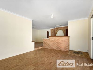 6 Kingallon Court, Rockingham WA 6168