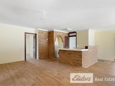6 Kingallon Court, Rockingham WA 6168