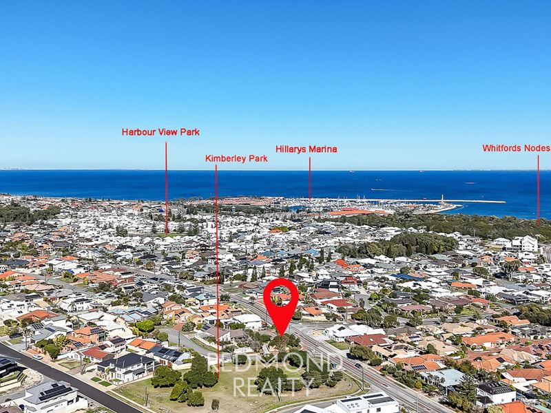2 Tuxen Place, Hillarys