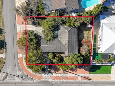2 Tuxen Place, Hillarys WA 6025