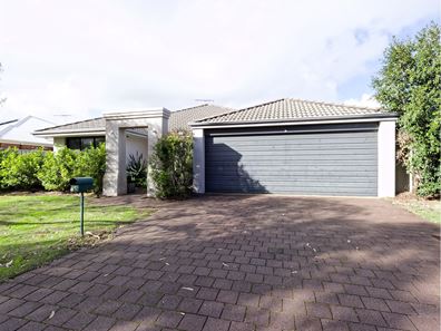 34 Beauchamp Loop, Wellard WA 6170