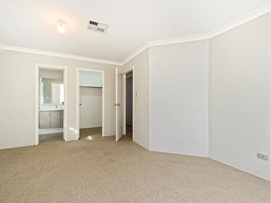 34 Beauchamp Loop, Wellard WA 6170