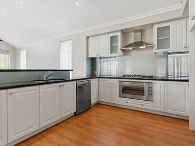 6 Waterview Parade, Ascot WA 6104