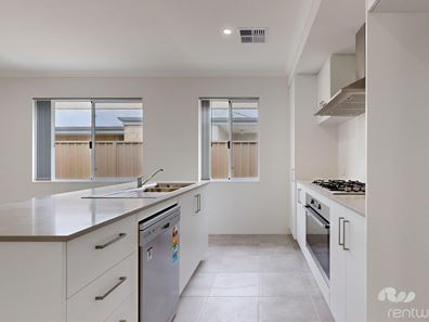 10 Barr Wy, Two Rocks WA 6037