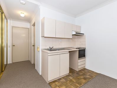 112/7 Harman Road, Sorrento WA 6020