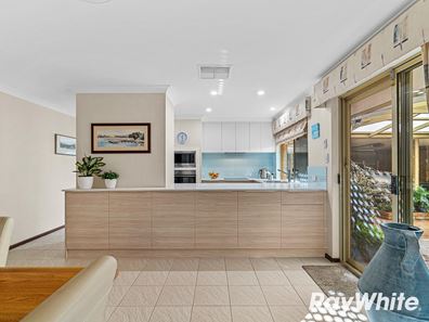 3 Quamby Court, Silver Sands WA 6210