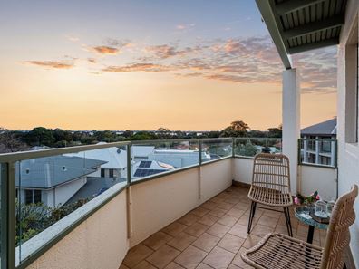1/19 Ridge Street, South Perth WA 6151