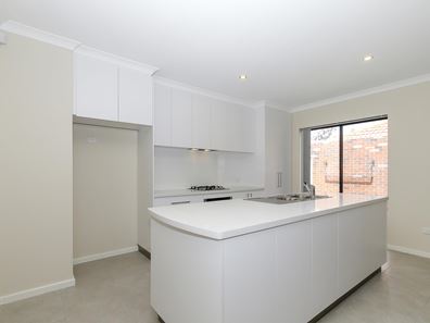 167 Carrington Street, White Gum Valley WA 6162