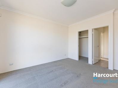 71 Lyon Road, Atwell WA 6164