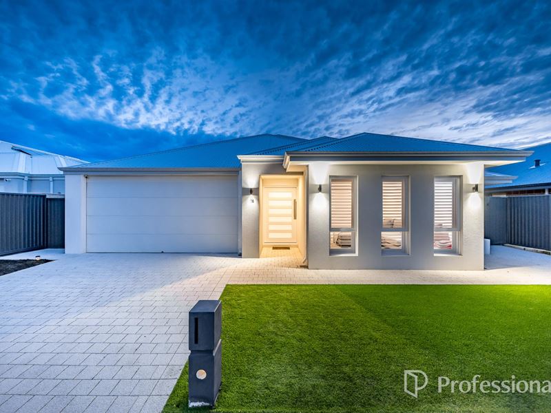 18 Casina Way, Jindalee WA 6036