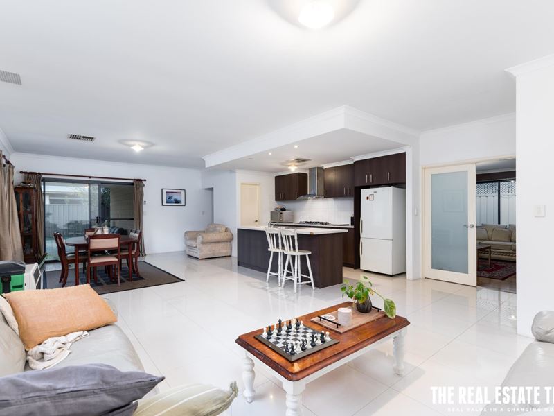 2A Iolanthe Street, Bassendean WA 6054